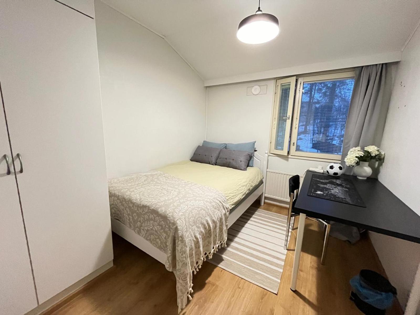 Private Rooms Near Metro, Free Parking,Direct Bus From Airport Хельсинки Экстерьер фото