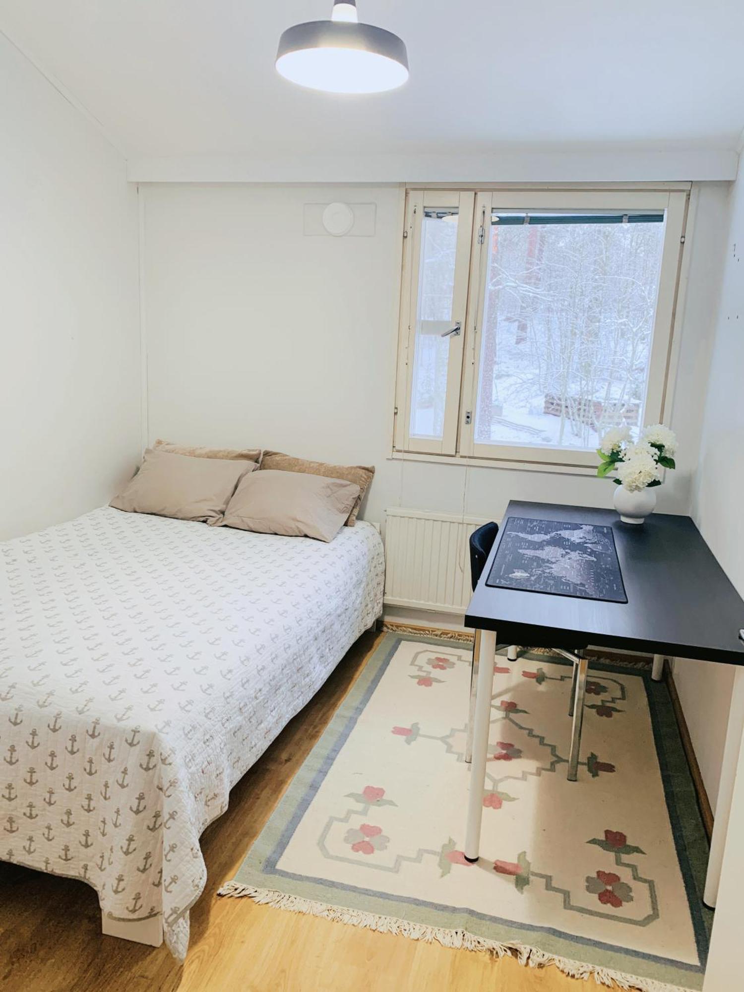 Private Rooms Near Metro, Free Parking,Direct Bus From Airport Хельсинки Экстерьер фото